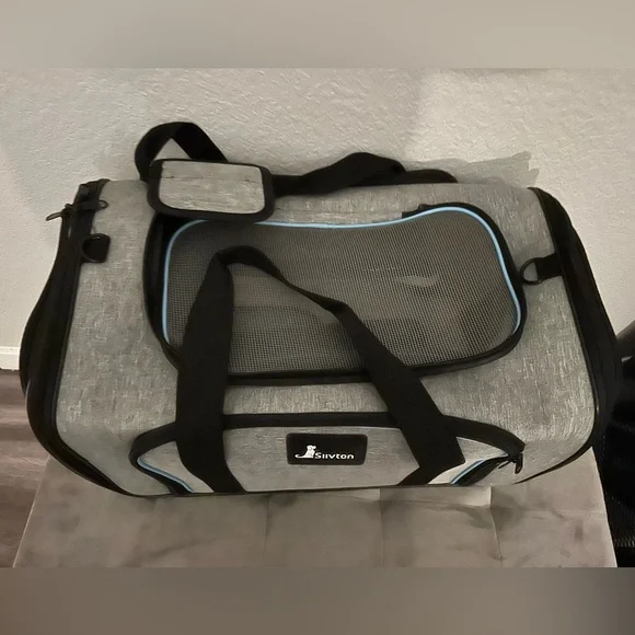 Siivton Large Pet Carrier - Picture 2 of 9